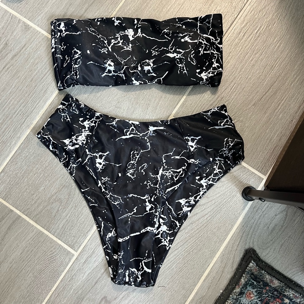 Marble Black and White Bikini Set